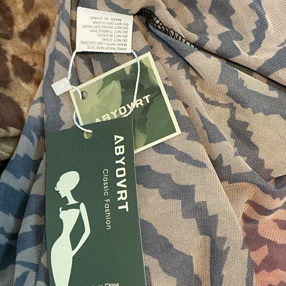 Abyovrt Strapless Backless Tiger High Split Mesh Cocktail Women's Medium NWT - Picture 5 of 11